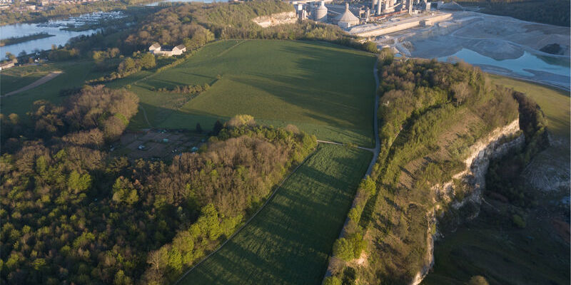 Luchtfoto van de Enci groeve in Maastricht