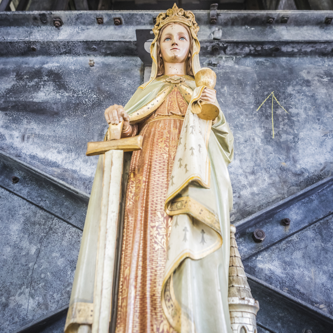 Beeld van Barbara van Nicomedië, de beschemheilige van onder andere de mijnwerkers in het Nederlands Mijnmuseum Heerlen