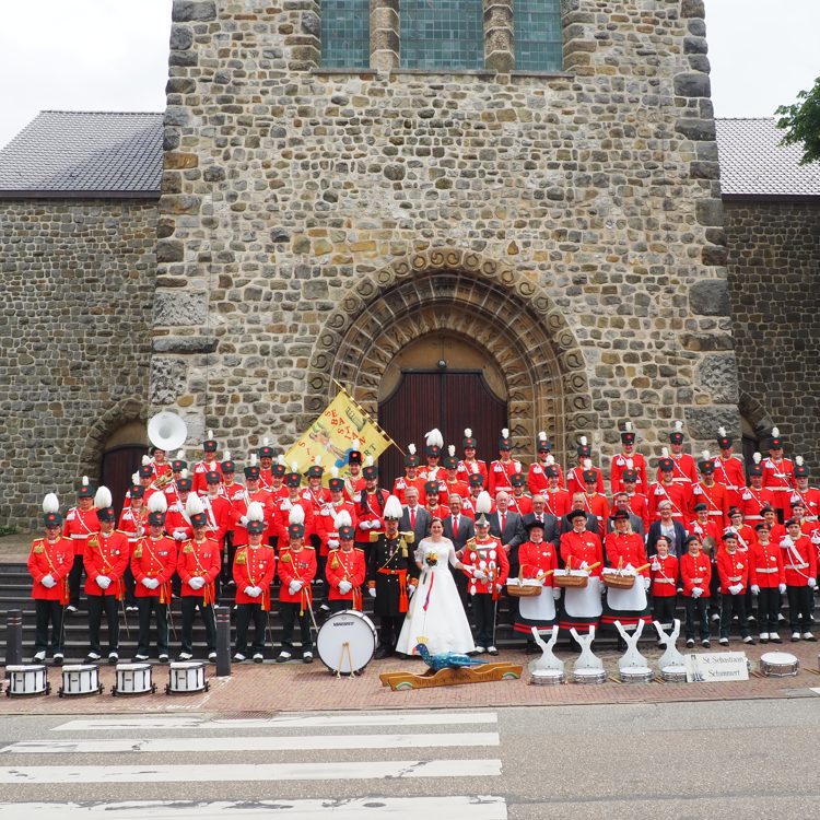 Zuid Limburgs Federatiefeest met koning en koningin