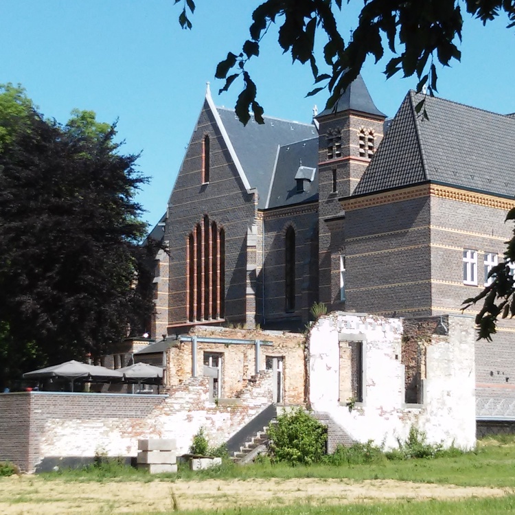 Achterzijde van Brasserie Abshoven in Munstergeleen