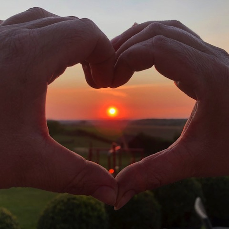 Panorama uitzicht met zonsondergang bij Herberg de Bernardushoeve