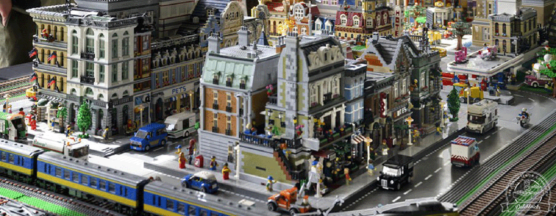 Bricktopia World