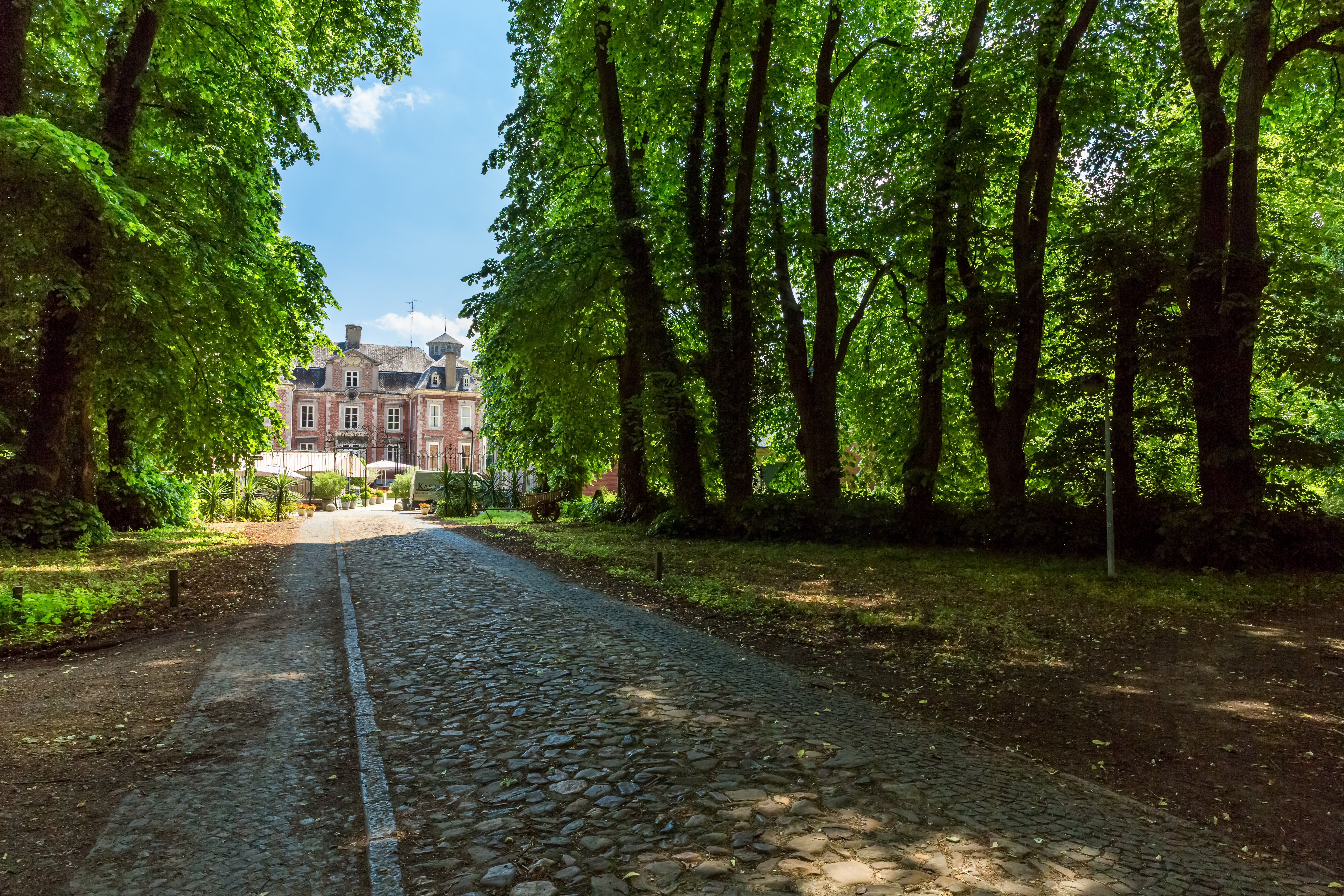 Langs Kastelen in het Hart van de Maasvallei