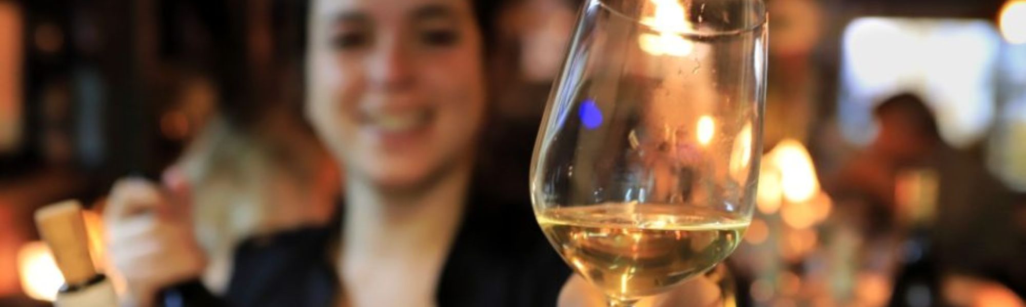 Wijnproeverijen: Een Verrijkende Ervaring Voor Alle Zintuigen - Uw Specialist voor een Wine Tasting aan huis - wine-point.be, Bel +32 489 33 31 67 thumbnail